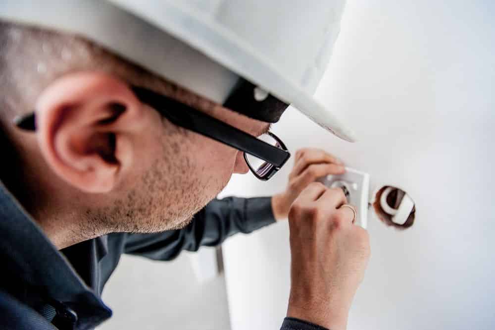 Electrician Services image